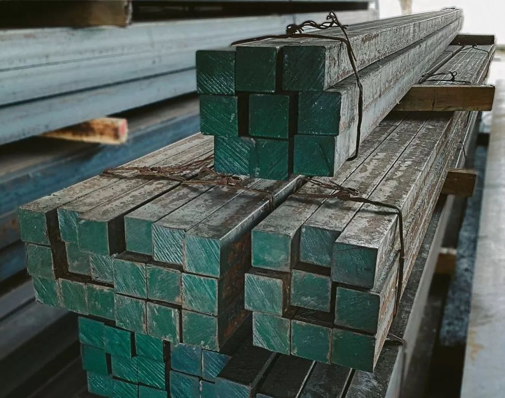 Быстрорежущий кованый стальной квадрат 60 мм Р18 Быстрорежущий кованый стальной квадрат 60 мм Р18