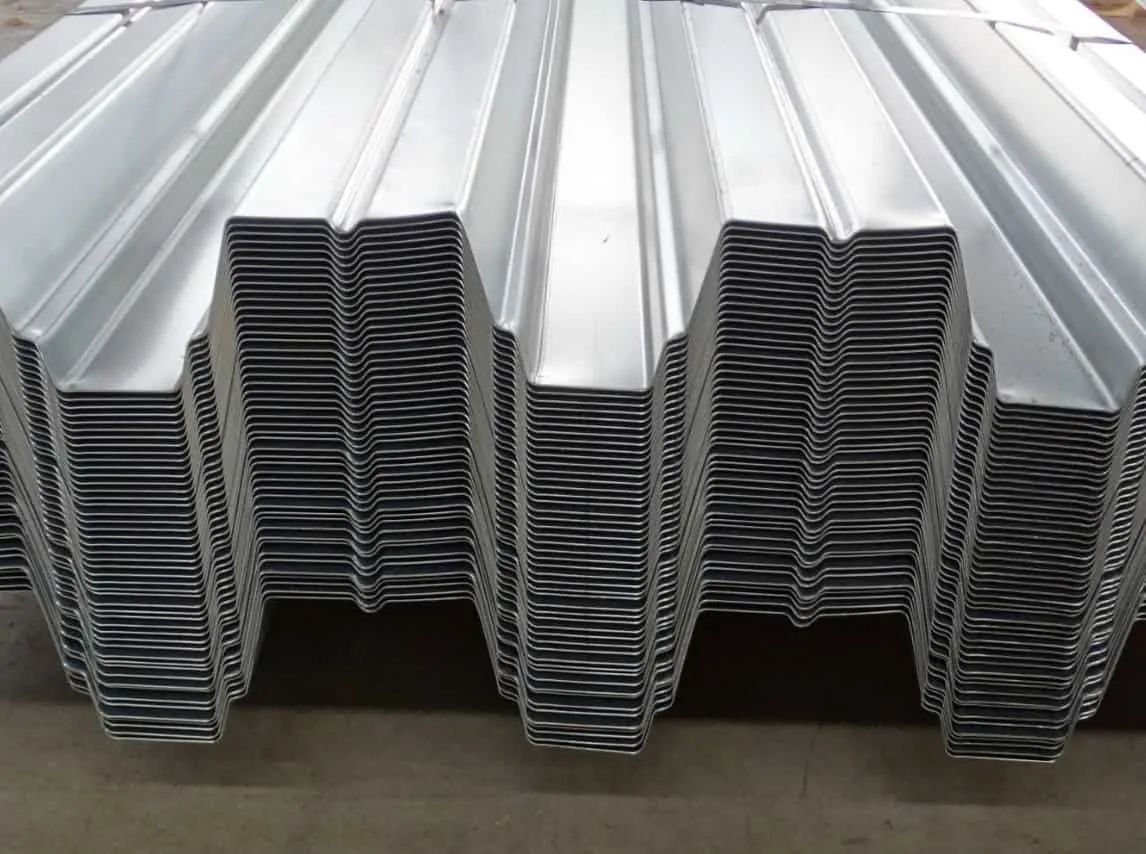 Профнастил НС44R Grand Line 0.5 Quarzit lite RAL 9005 черный Профнастил НС44R Grand Line 0.5 Quarzit lite RAL 9005 черный