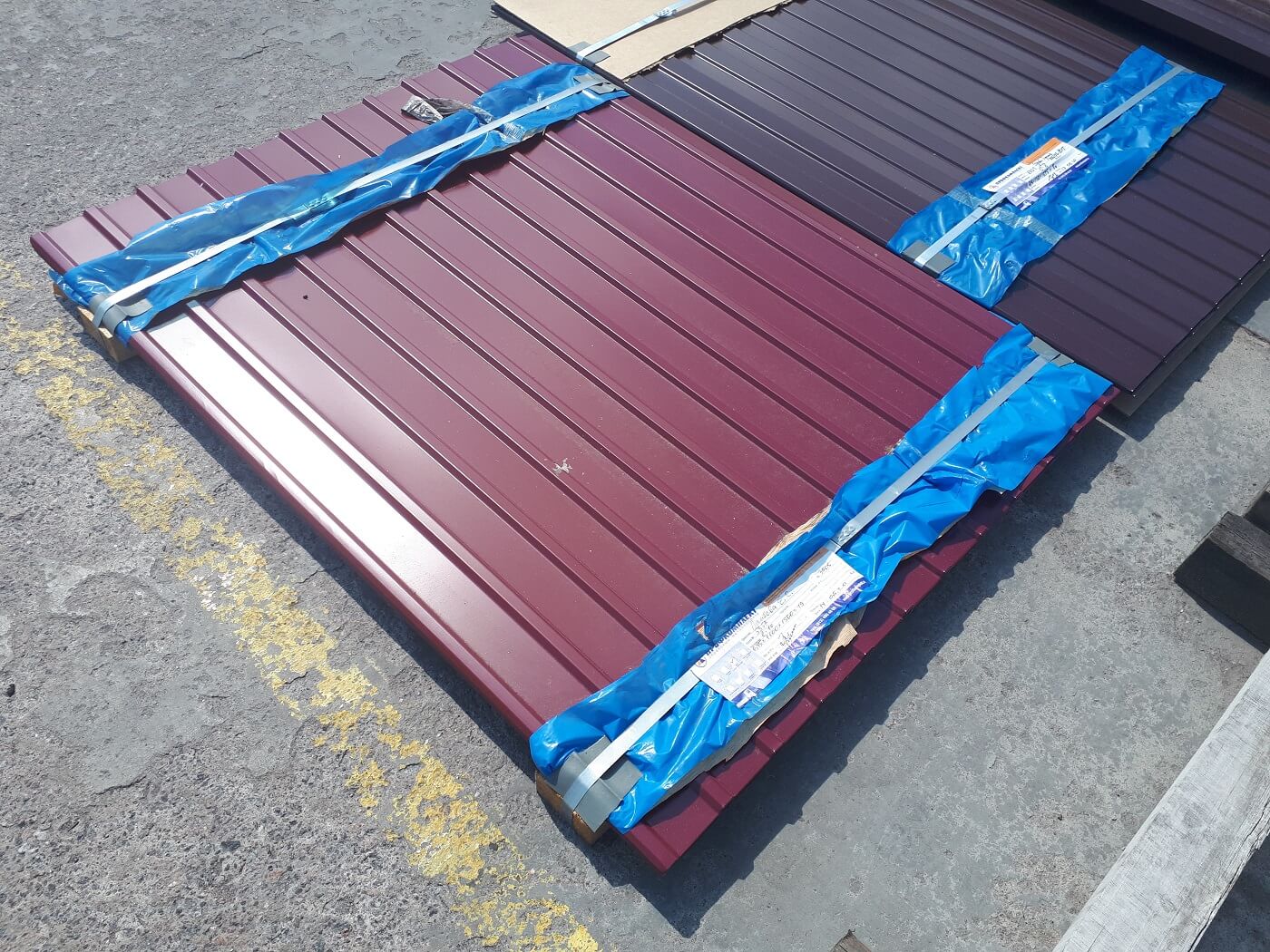 Профнастил С20 RR 750 кирпично-красный 0.5 мм GreenCoat Pural Matt Grand Line Профнастил С20 RR 750 кирпично-красный 0.5 мм GreenCoat Pural Matt Grand Line