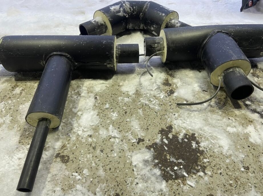 Тройник ППУ ПЭ с МЗИ и КВ 325х8 - 219х6 09Г2С ГОСТ 10704-91/10705-80 Тройник ППУ ПЭ с МЗИ и КВ 325х8 - 219х6 09Г2С ГОСТ 10704-91/10705-80